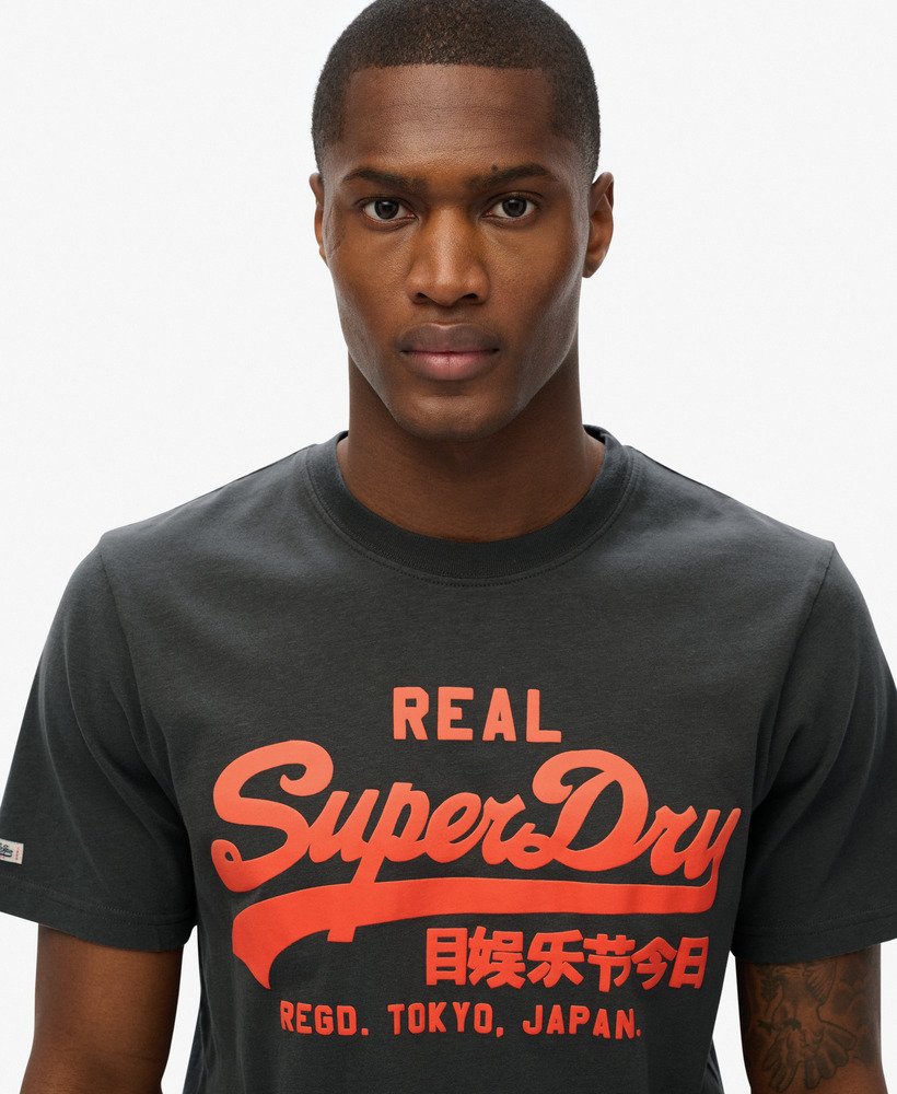 mens Vl Fade Tee in VINTAGE BLACK | Superdry US