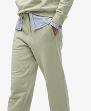 Joggers Essential Logo