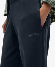 Pantalon de survêtement teint en pièce à logo Athletic Essentials