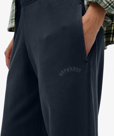 Pantalon de survêtement teint en pièce à logo Athletic Essentials Image 2