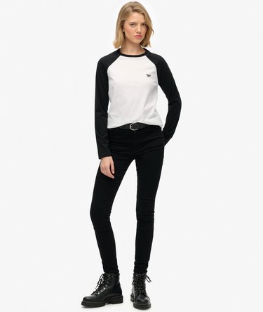 Essential Logo Long Sleeve Baseball Top Image 3