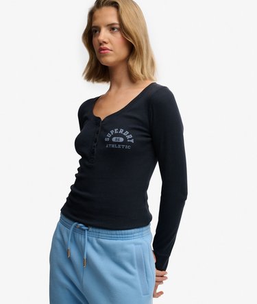 Athletic Button Down Longsleeve Top Image 2