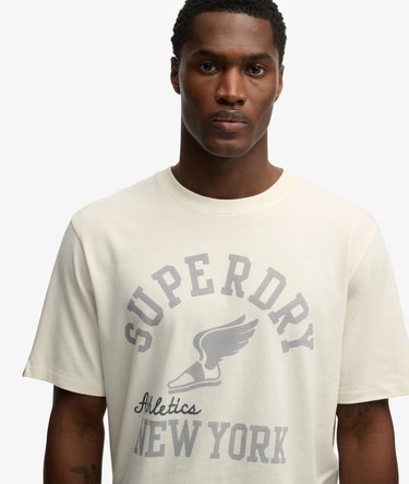 Athletic Essentials T-Shirt in lockerer Passform Image 4