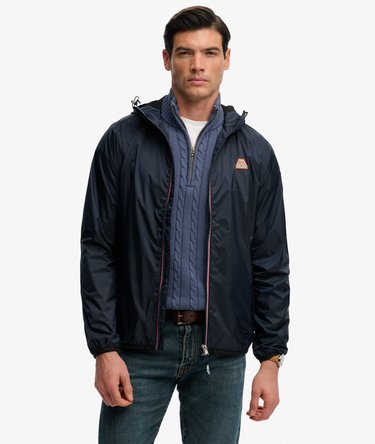 Essential Windbreaker Jacke Image 1