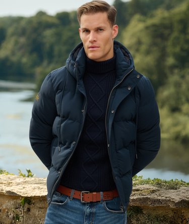 Everest Short Hooded Puffer Jacket Image 1