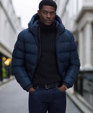 Doudoune &agrave; Capuche Sports