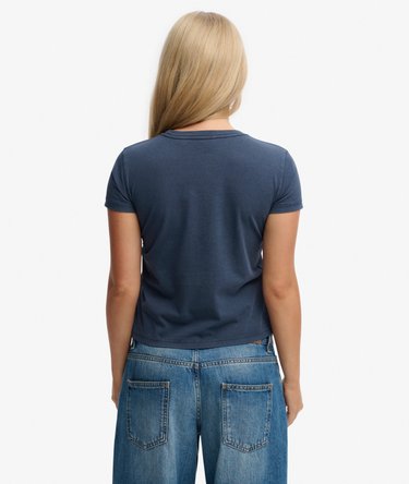 Athletic Essentials Figurbetontes Grafik-T-Shirt Image 5