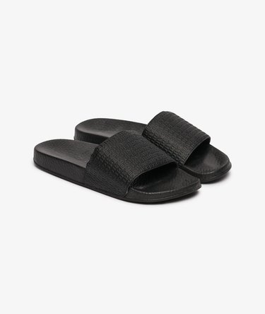 Monogram Pool Sliders Image 2