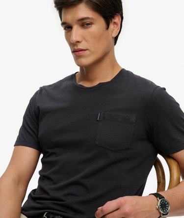Classic Essential Pocket T-shirt Image 2