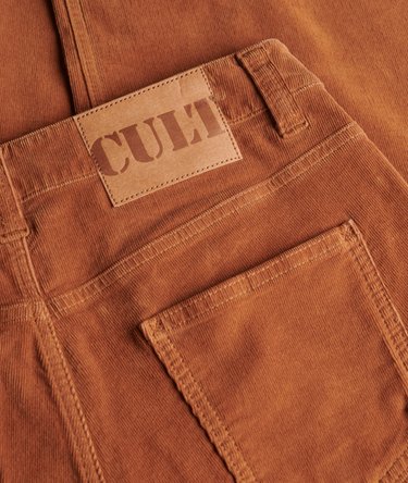 Keskikorkeat V&auml;lj&auml;t Vakosamettihousut Image 7