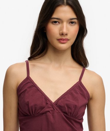 Athletic Essentials V-Ausschnitt Top mit Spitzenbesatz Image 4