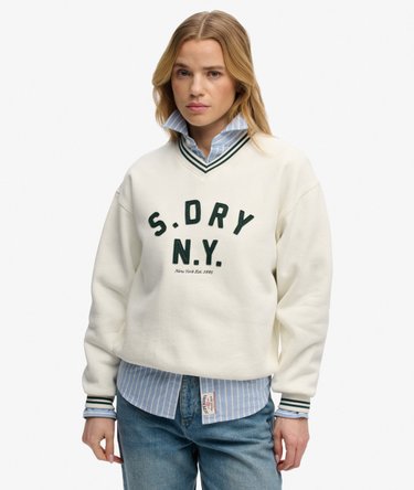 Country Club Applique V Neck Sweatshirt Image 1