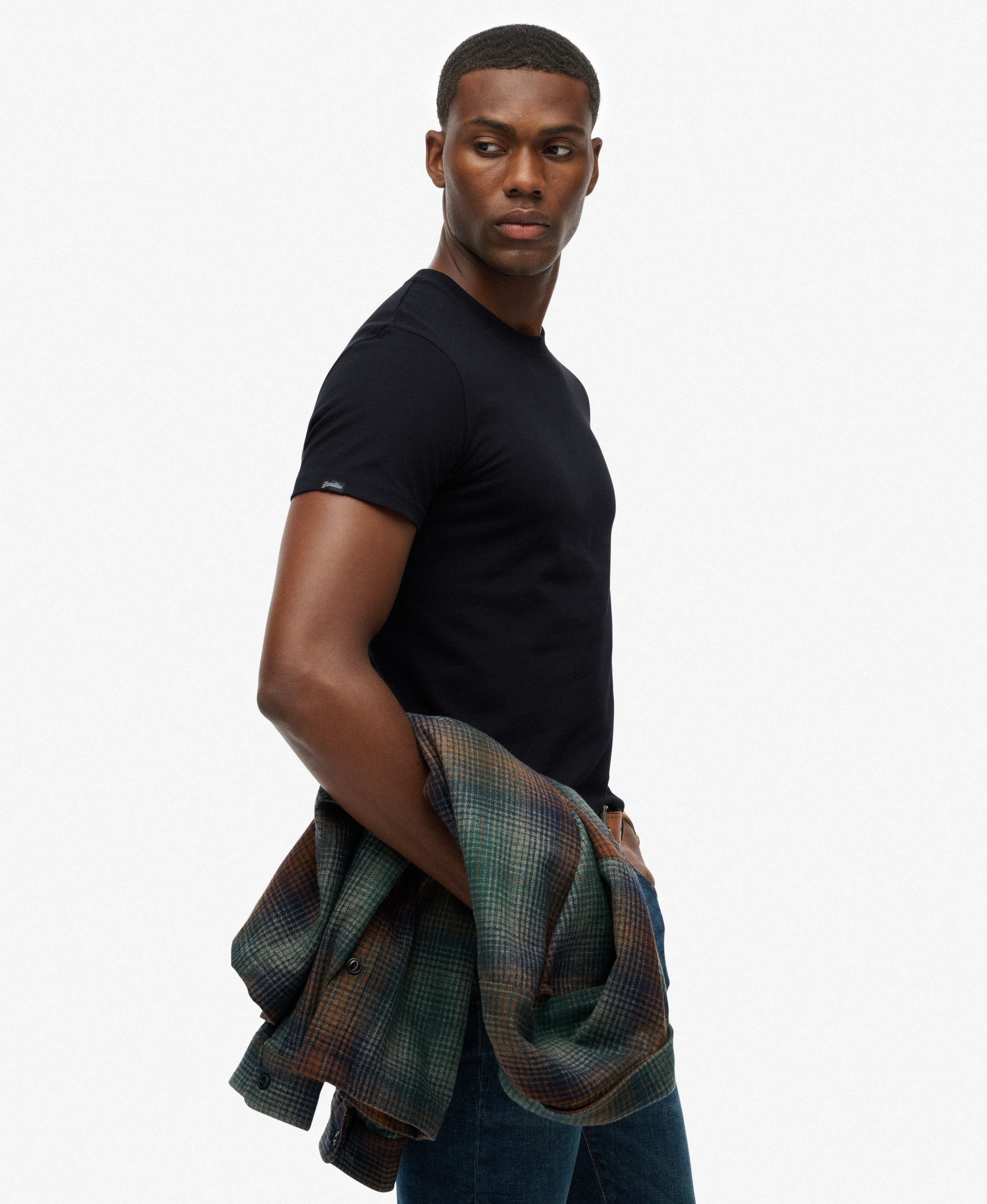 mens Organic Cotton Essential Logo T-Shirt in BLACK/BLACK