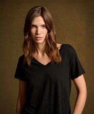 Slub Embroidered V-Neck T-Shirt