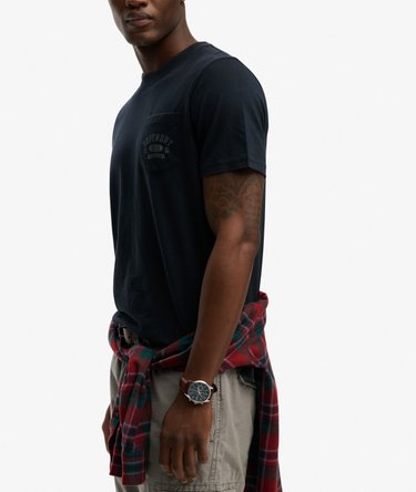 Vintage Prep T-Shirt mit Tasche Image 3