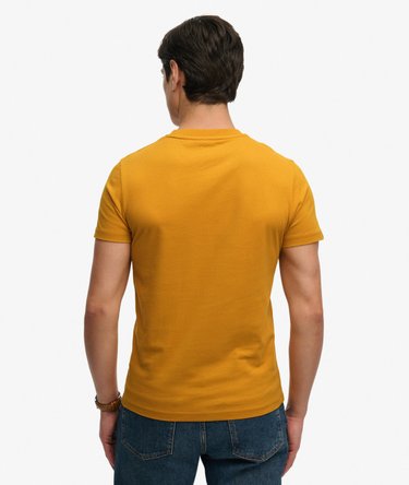 Camiseta con Logo Bordado Essential Company Image 5
