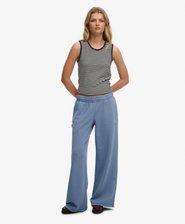 Jogging Essential Logo Coupe Large