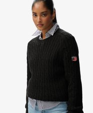 Pull en maille torsad&eacute;e d&eacute;contract&eacute;