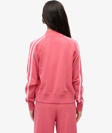 Essential Logo Track Top Image 6