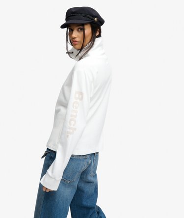 Bench Funnel Track Top Image 4