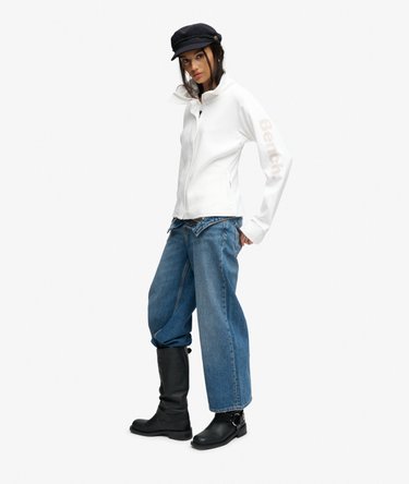 Bench Funnel Track Top Image 2