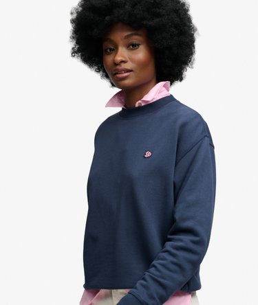 Essential Heritage Crew Image 2