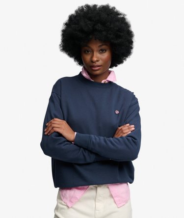 Essential Heritage Crew Image 1