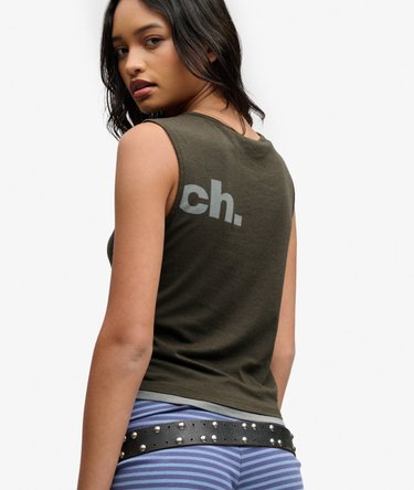 Bench Fitted Layer Tank Vest Image 4