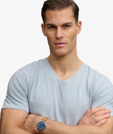 Classic Cotton Linen V-Neckline T-Shirt Image 4