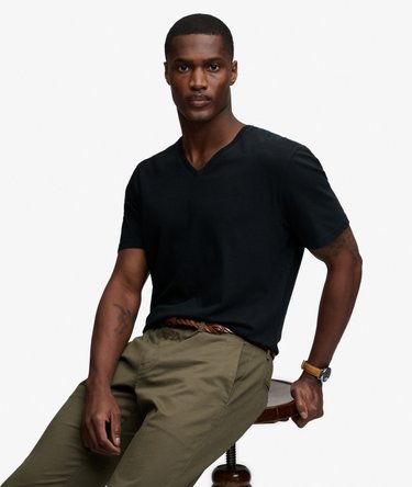 Classic Cotton Linen V-Neckline T-Shirt Image 2