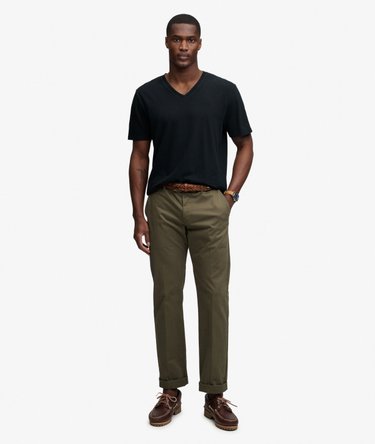 Classic Cotton Linen V-Neckline T-Shirt Image 3