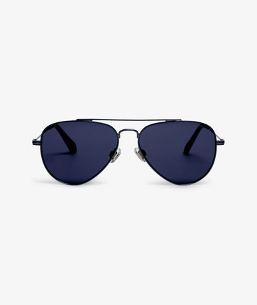 Classic Aviator Sunglasses Image 3