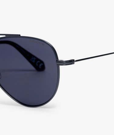 Classic Aviator Sunglasses Image 4