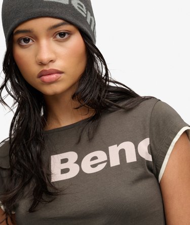 Bench Figurbetontes T-Shirt mit Kurzarm-Layer Image 4