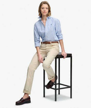 Keskikorkeat Slim Sateen -housut Image 2