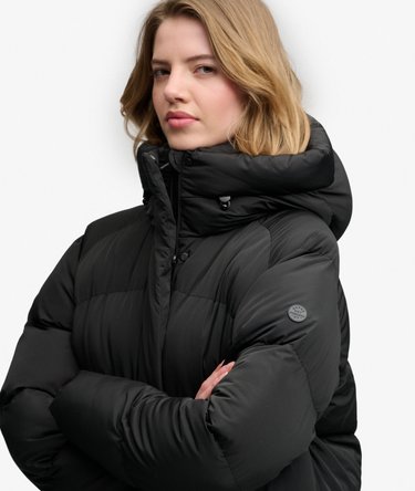 Abrigo acolchado largo con capucha Image 2