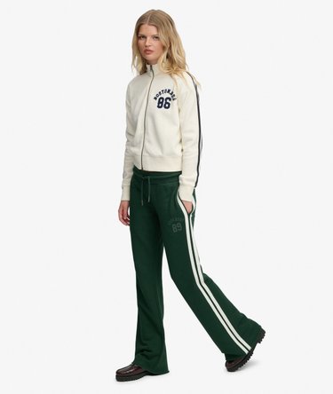 Athletic Essentials Jogginghose mit Streifen und Schlag Image 3
