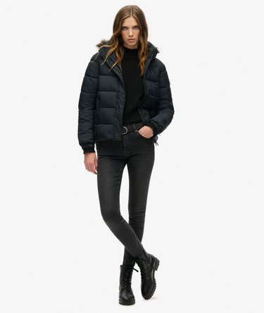 Chaqueta corta con capucha de uso intermedio Image 2