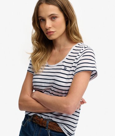 T-shirt d&eacute;collet&eacute; Studios Image 2