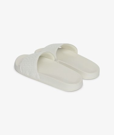 Monogram Pool Sliders Image 4