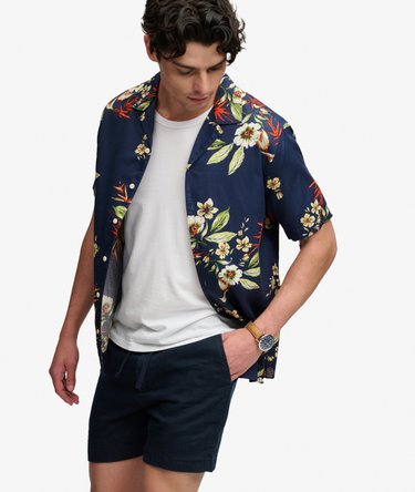 Hawaiian Print Short Sleeve Shirt Image 2