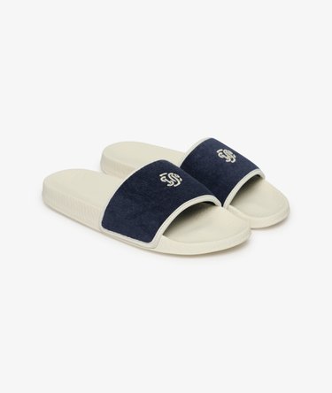 Towelling Pool Sliders Image 2