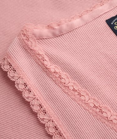Vintage Lace Trim Vest Image 6