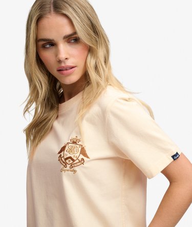 Crest Embellished T-shirt Image 4