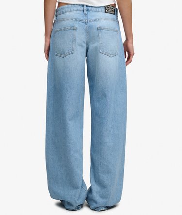 Mid Rise Baggy Jeans Image 4