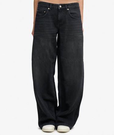 Mid Rise Baggy Jeans Image 4