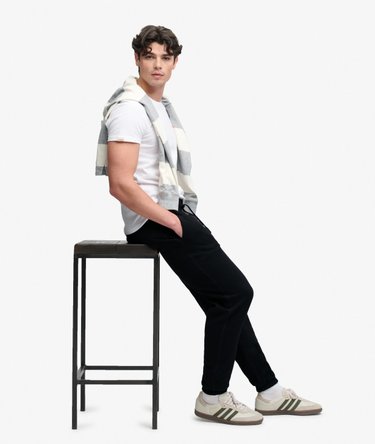 Essential Joggingbroek Slanke Pasvorm Image 4
