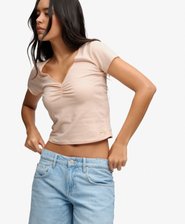 T-shirt Crop Col V Fronc&eacute; Coupe Ajust&eacute;e