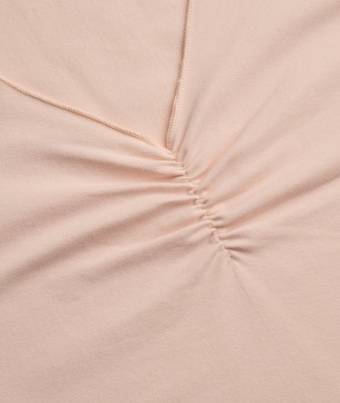 T-shirt Crop Col V Fronc&eacute; Coupe Ajust&eacute;e Image 6
