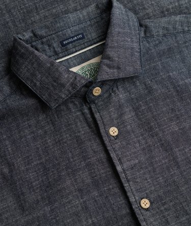 Chemise Essentials Chambray coupe d&eacute;contract&eacute;e Image 6